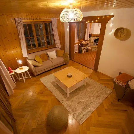 Avec Terrasse Et Vue Alpine Apartament