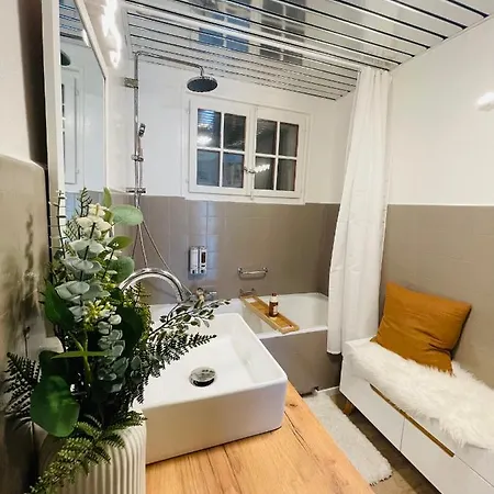 6 Personnes Avec Sauna